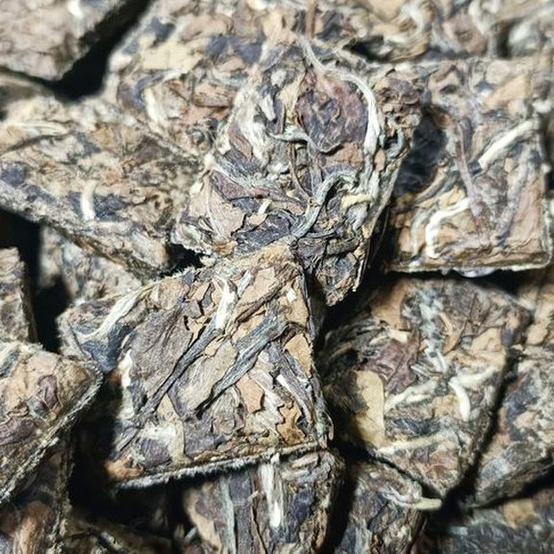 老白茶小方片 2016年 寿眉紧压 250g 细节图1