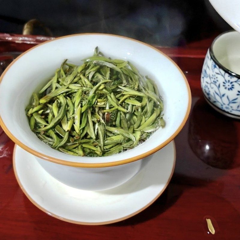福鼎荒野白毫银针 泡开叶底 单芽春茶